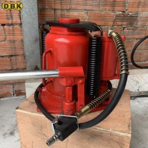 Con đội hơi 30 tấn DBK